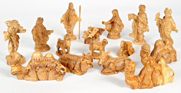 16 Piece Deluxe Classic Olive Wood Nativity Figure Set - 4.75 Inches - Brown